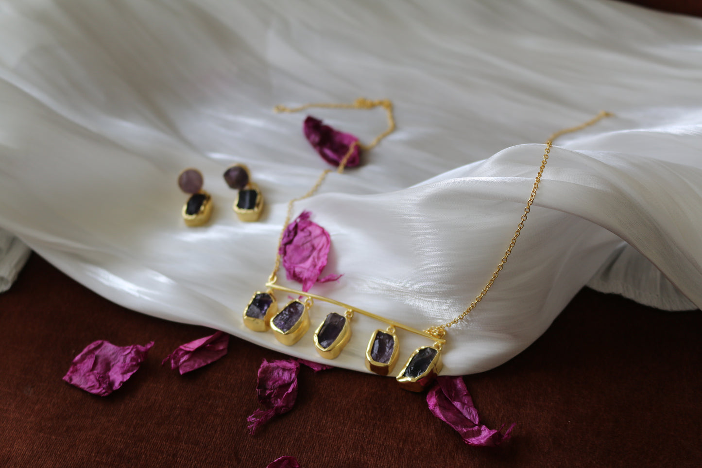 Issa Hanging Gem Necklace